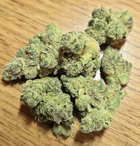 Banana Skunkberry hybrid flower from Certified Cultivators