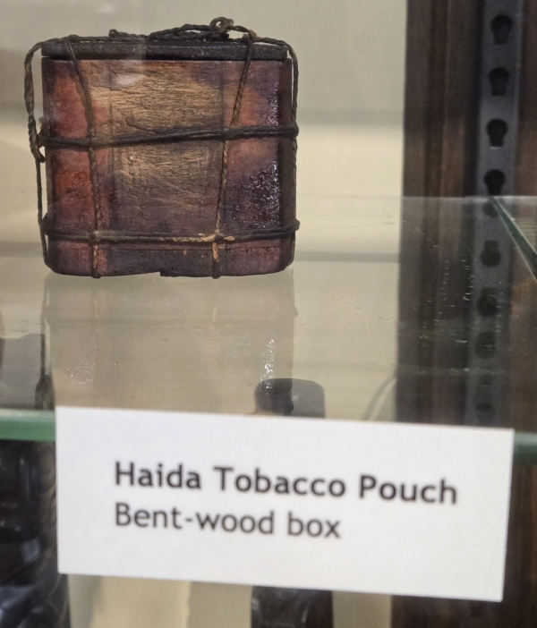 Haida tobacco pouch